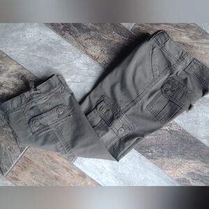 Cargo Capri pants size 3